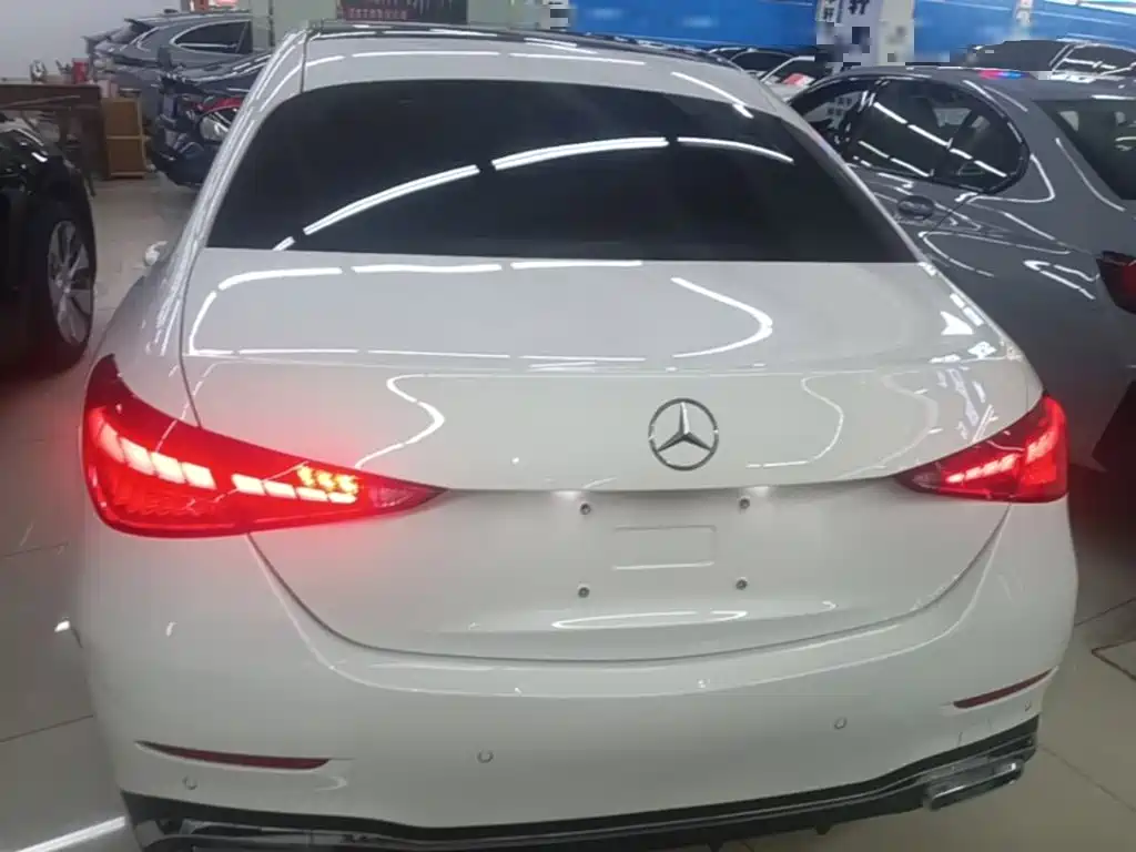 Mercedes-Benz C-Class 2023