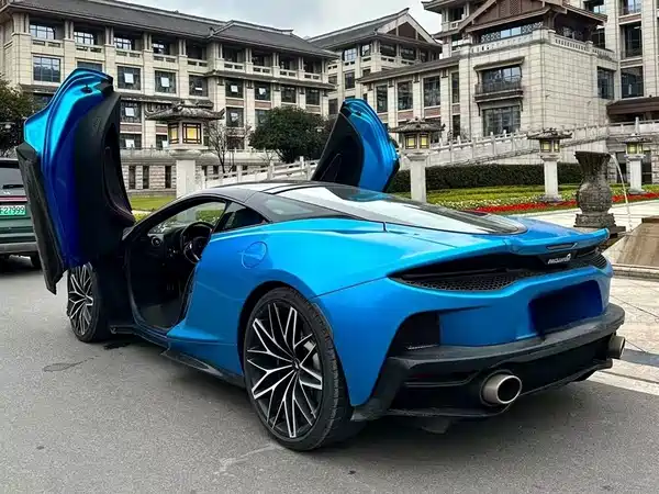 McLaren GT 2019