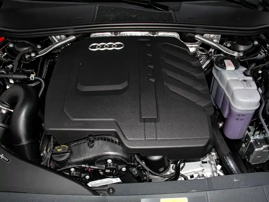 Audi A6L — фото 11
