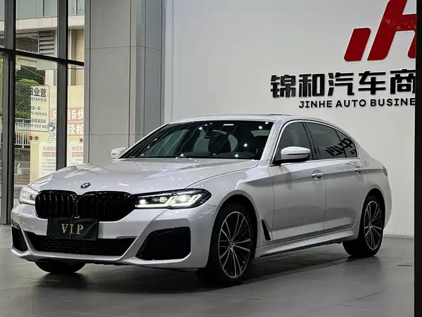 BMW 5 Series 2021
