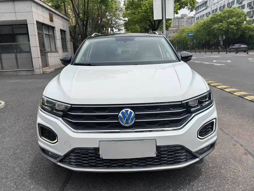 Volkswagen T-Roc 2019 — фото 2