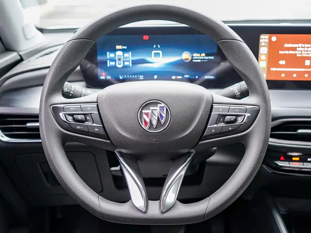 Buick Verano 2023 — фото 13