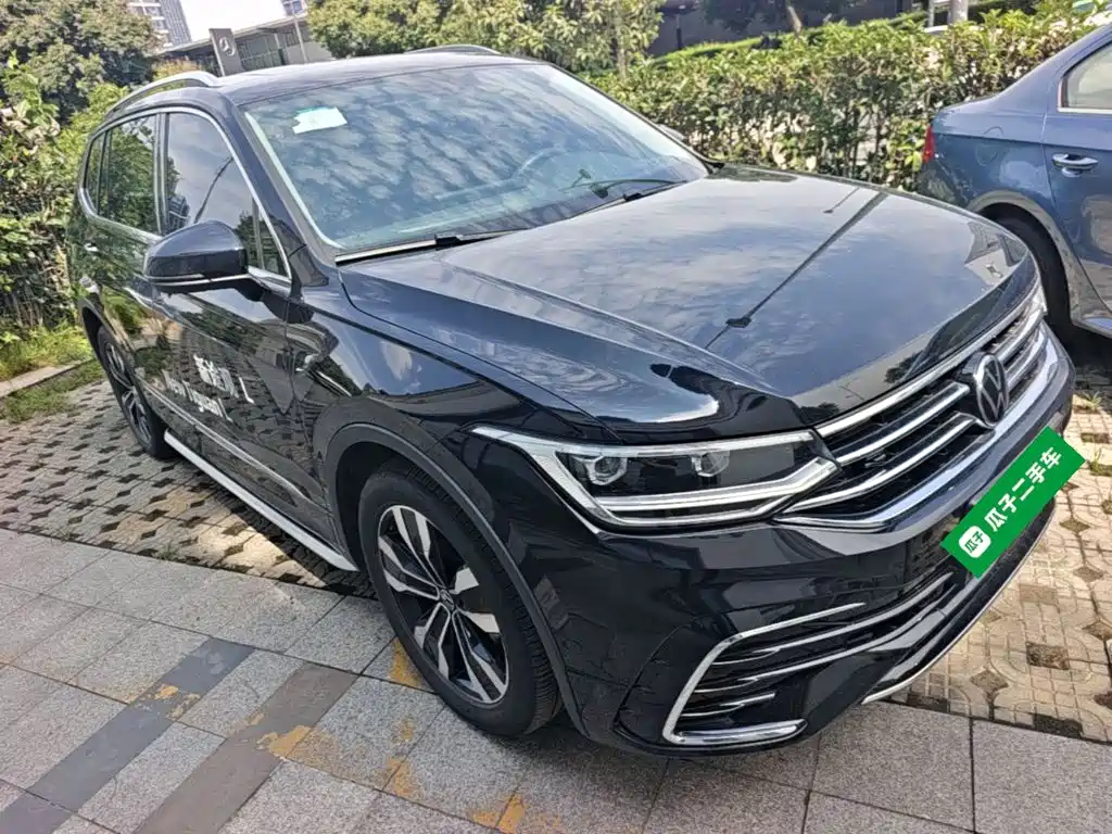Volkswagen Tiguan L 2025