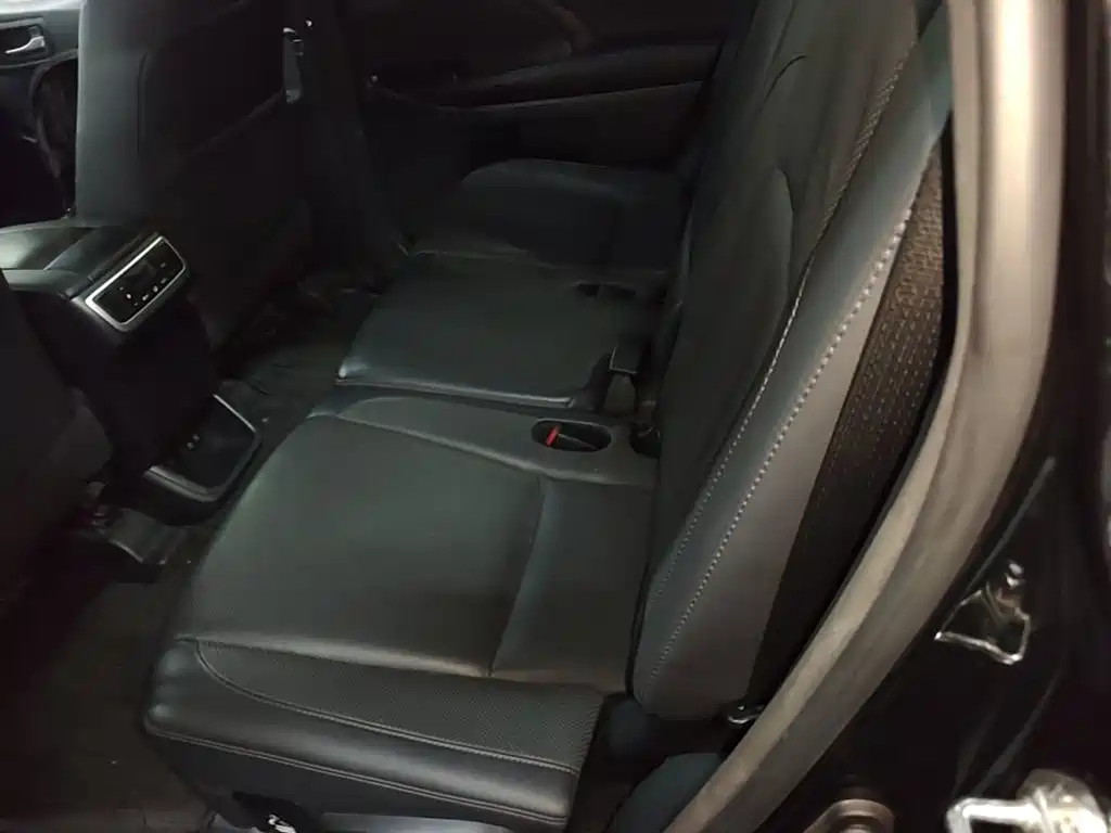 Toyota Highlander 2019 — фото 17
