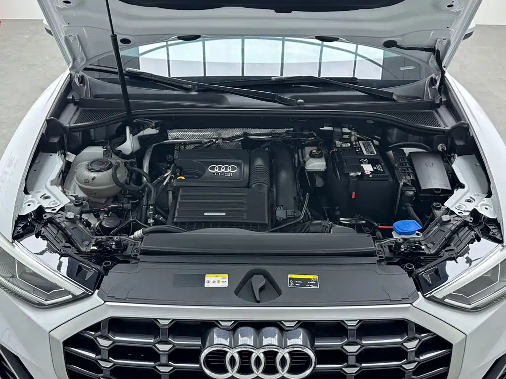 Audi Q3 2022 — фото 19