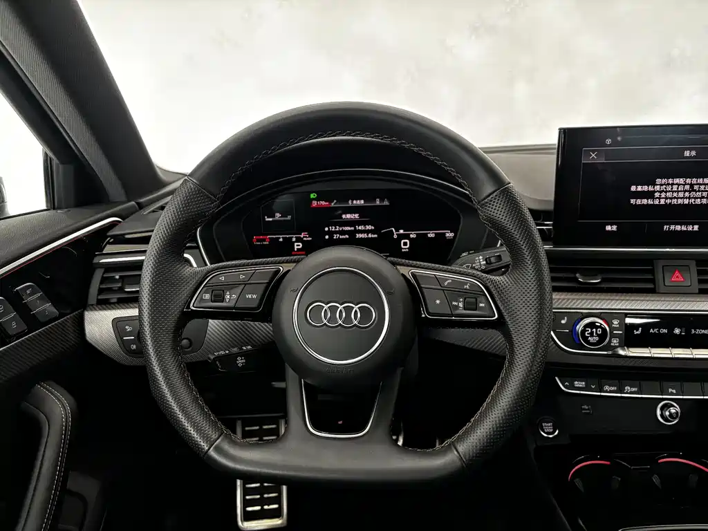 Audi A4L 2024 — фото 17