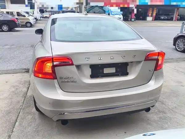 Volvo S60 2016