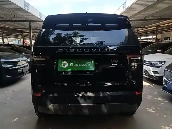 Land Rover Discovery 2021
