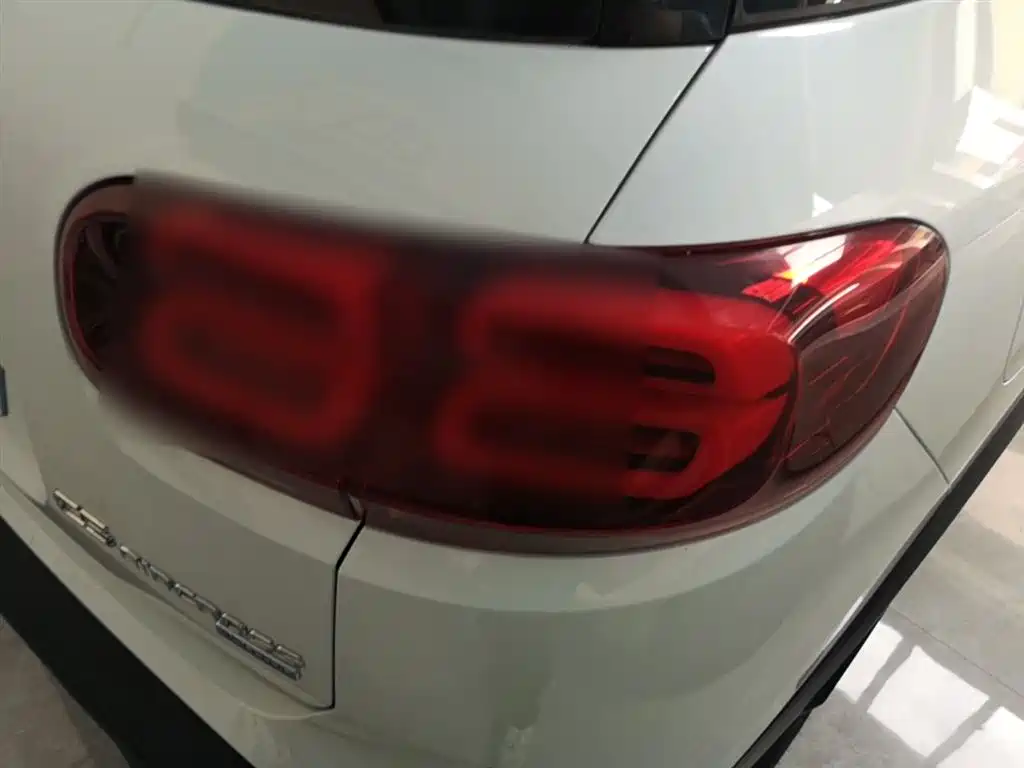 Citroen C5 AIRCROSS 2018 — фото 8