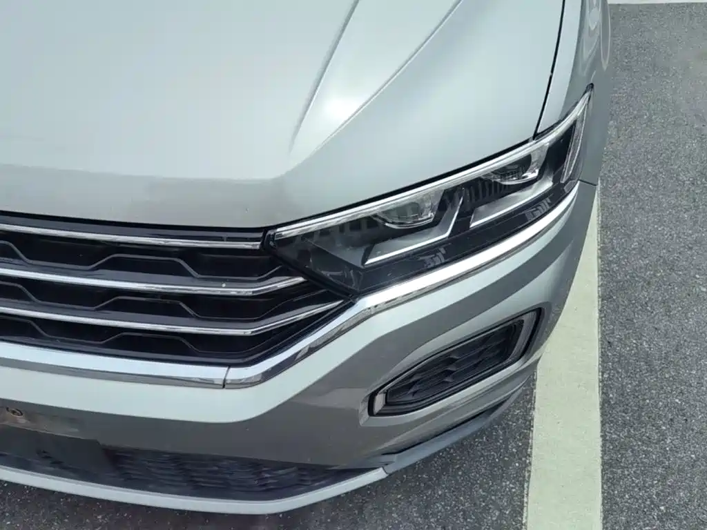 Volkswagen T-Roc 2019 — фото 21