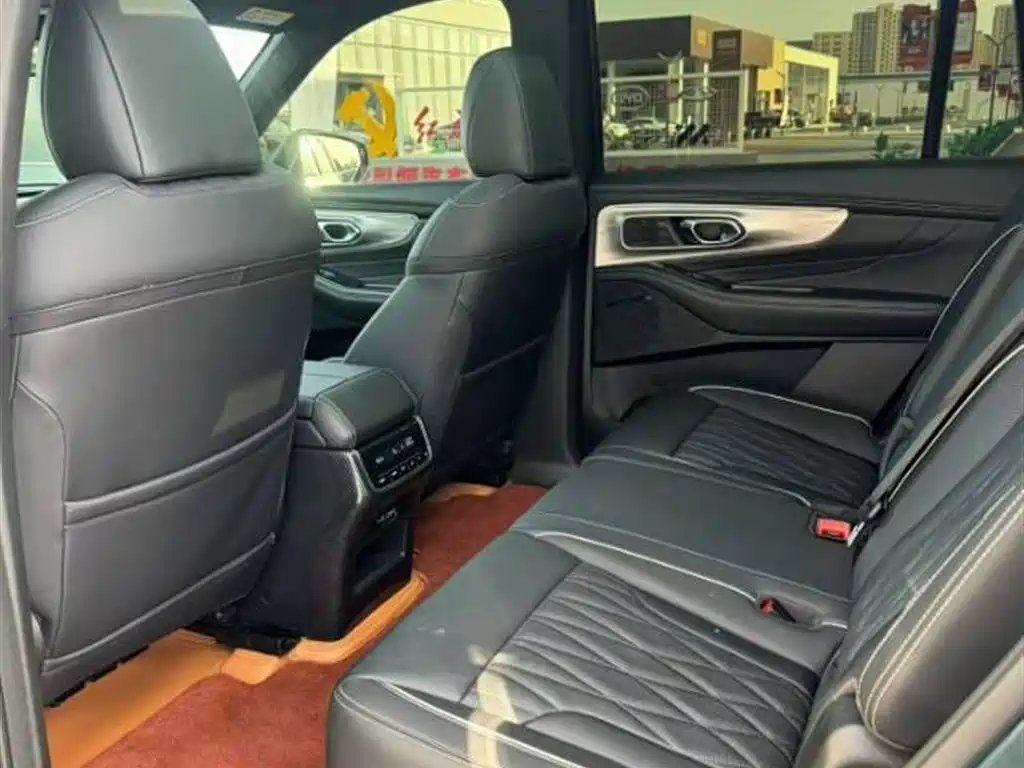 GAC Motor Trumpchi GS8 2024 — фото 4