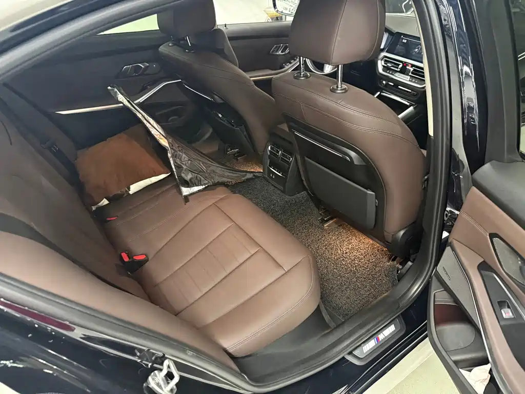 BMW 3 Series 2020 — фото 14