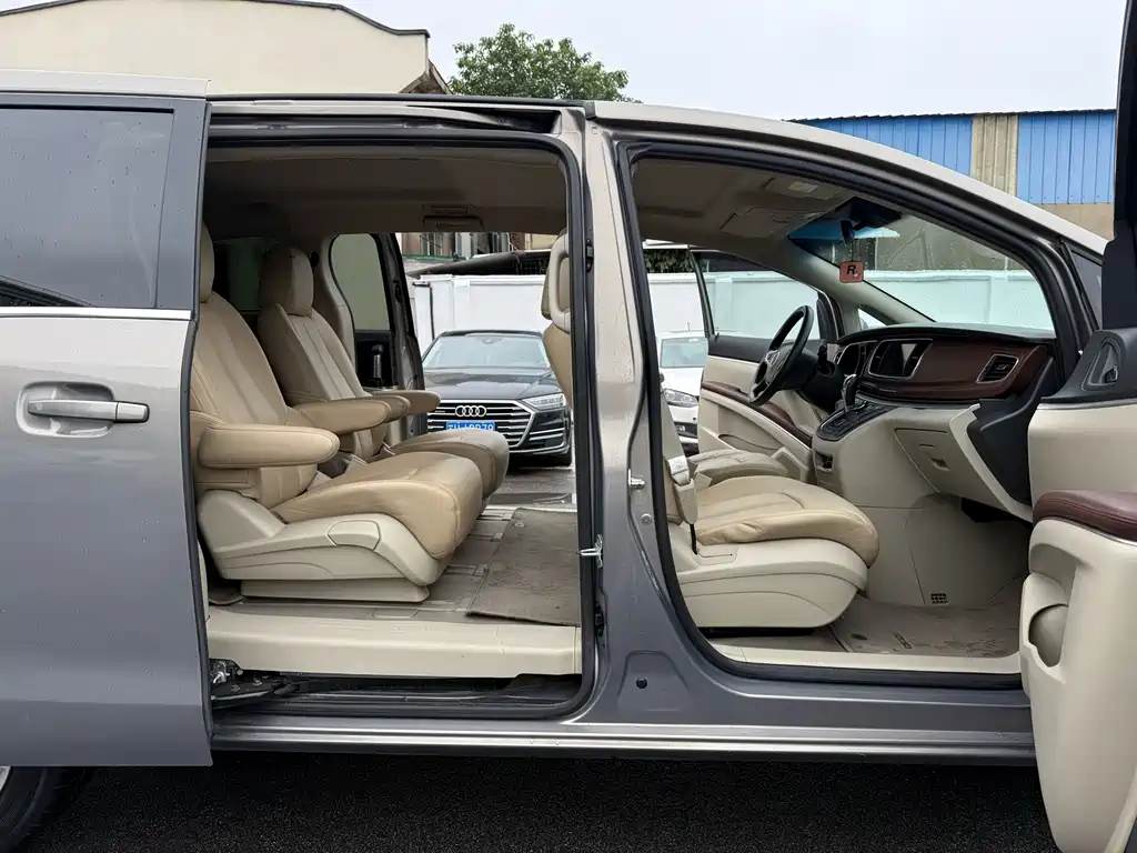 Buick GL8 2018