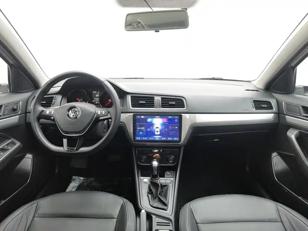 Volkswagen Gran Lavida 2018