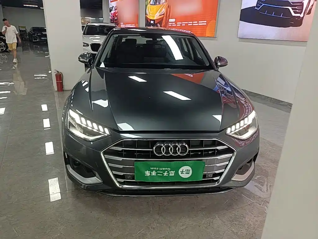 Audi A4L 2023