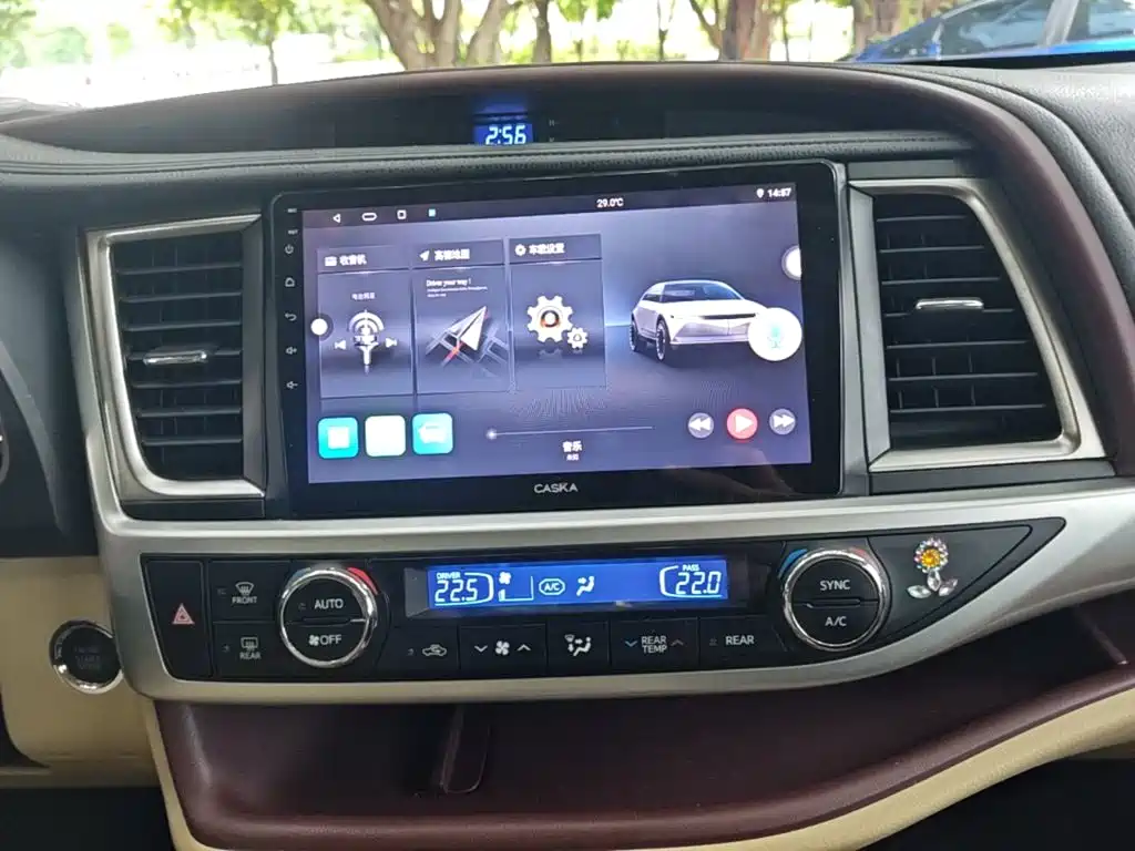 Toyota Highlander 2015 — фото 13