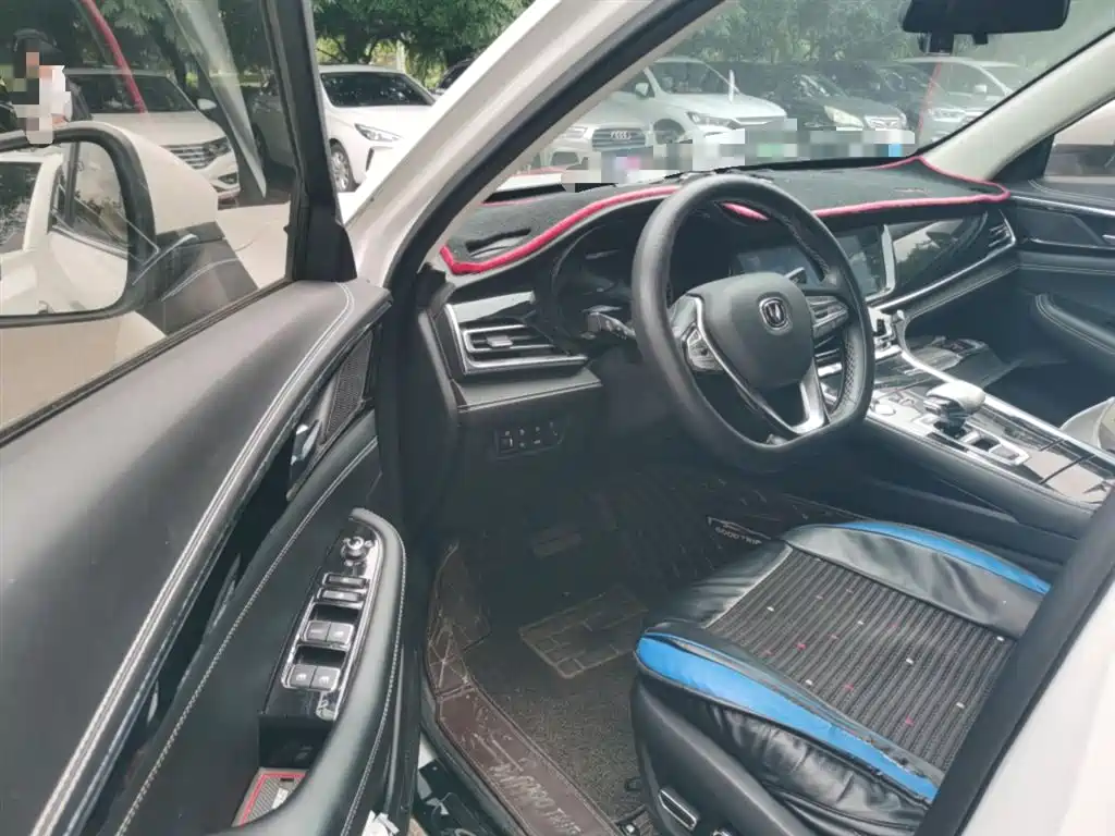 Changan CS85 COUPE 2019 — фото 13