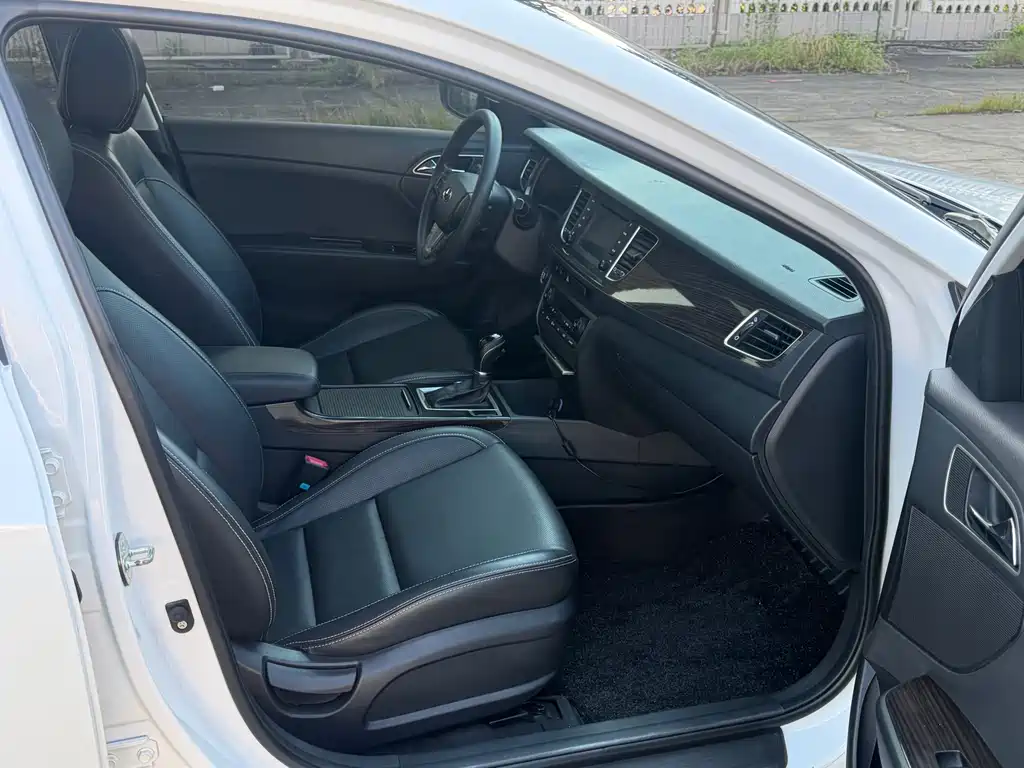 Hyundai Mistra 2016 — фото 10