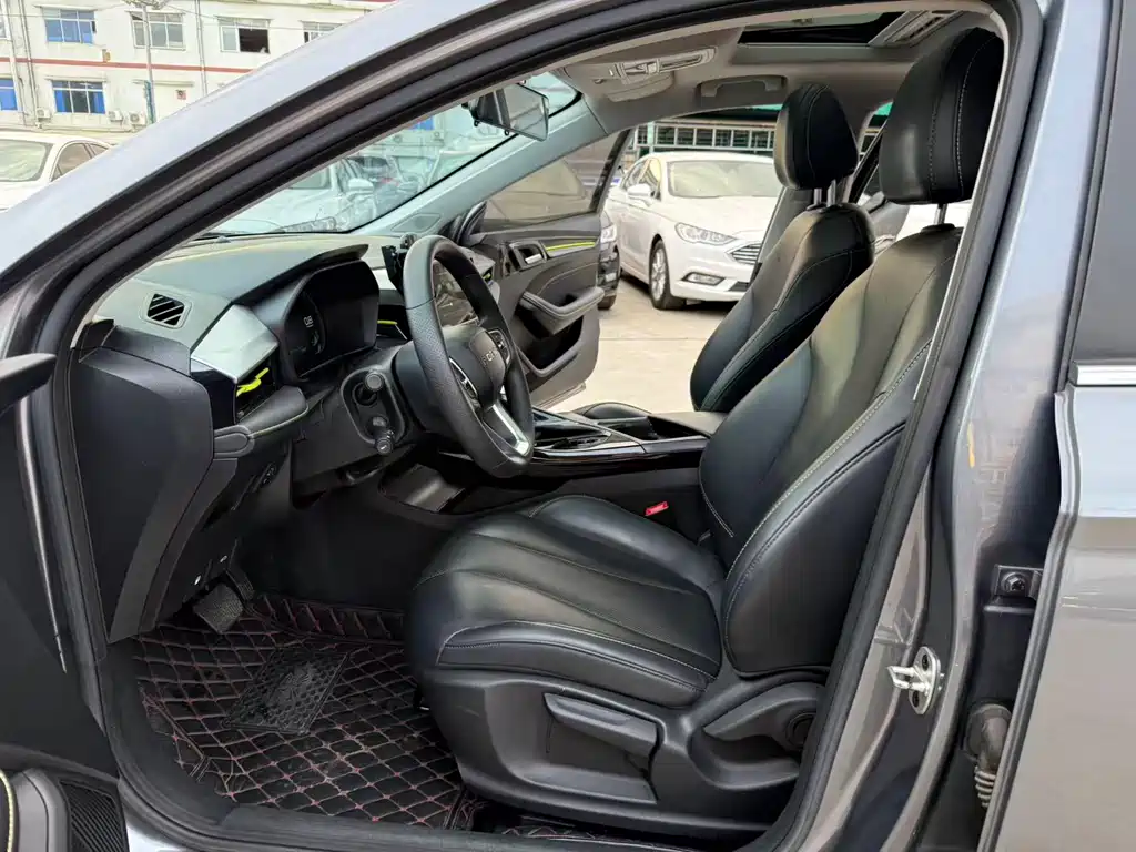 Roewe i5 2022
