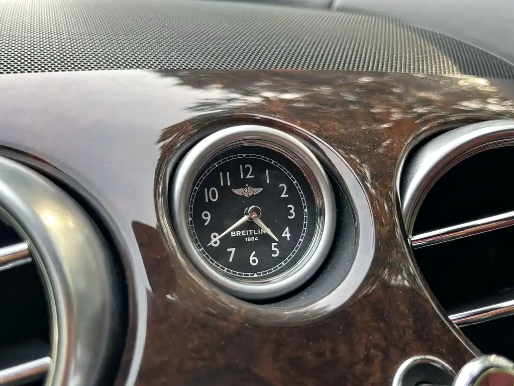 Bentley Continental 2013 — фото 17
