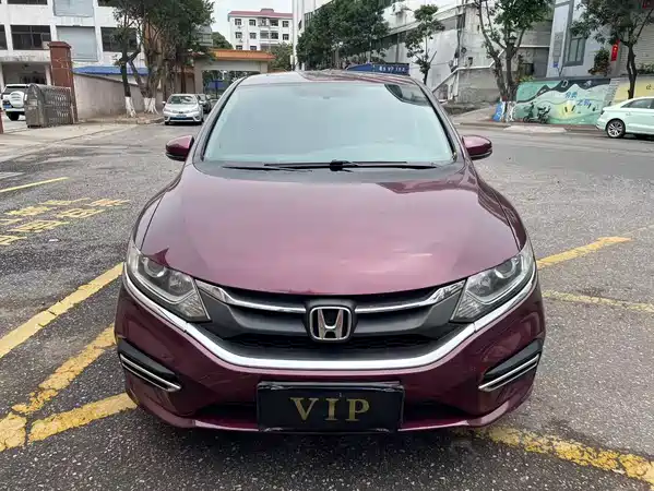 Honda Jade 2018