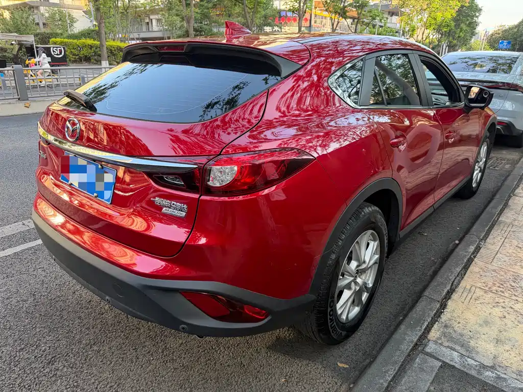 Mazda CX-4 2018 — фото 7