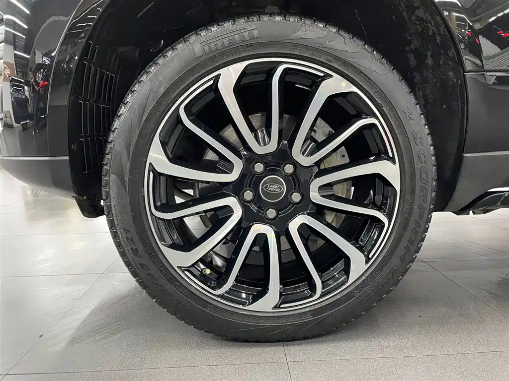 Land Rover Range Rover 2019 — фото 15