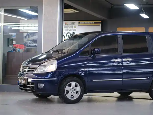 Dongfeng Yuxuan 2007