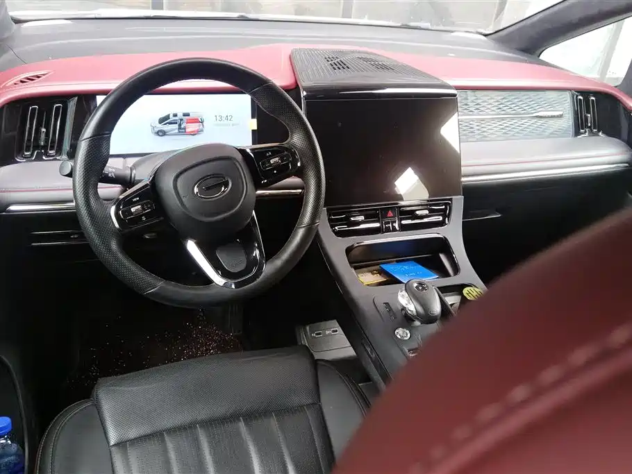 GAC Motor Trumpchi M8 2023 — фото 12