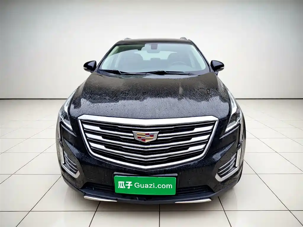 Cadillac XT5 2017 — фото 2
