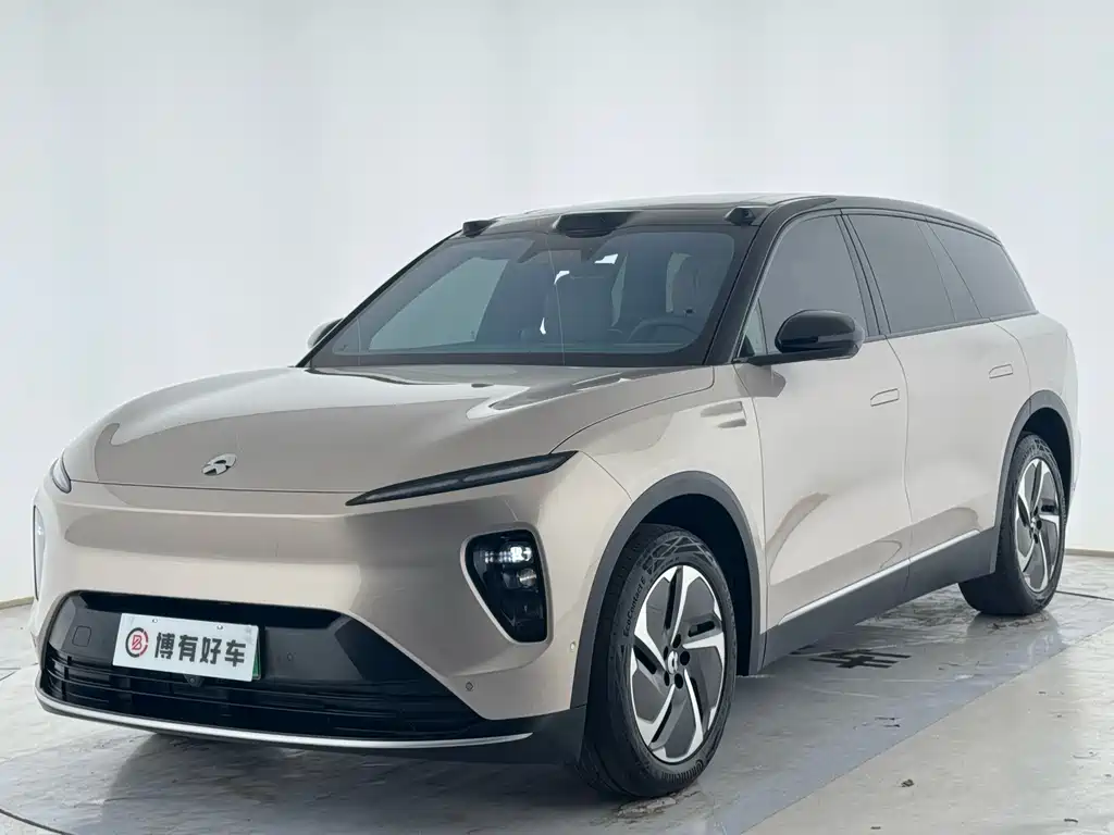 NIO ES8 2024