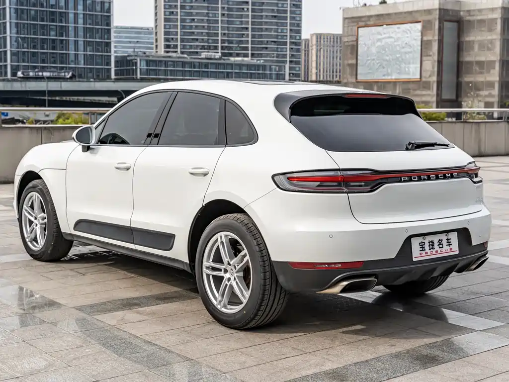 Porsche Macan 2018 — фото 4