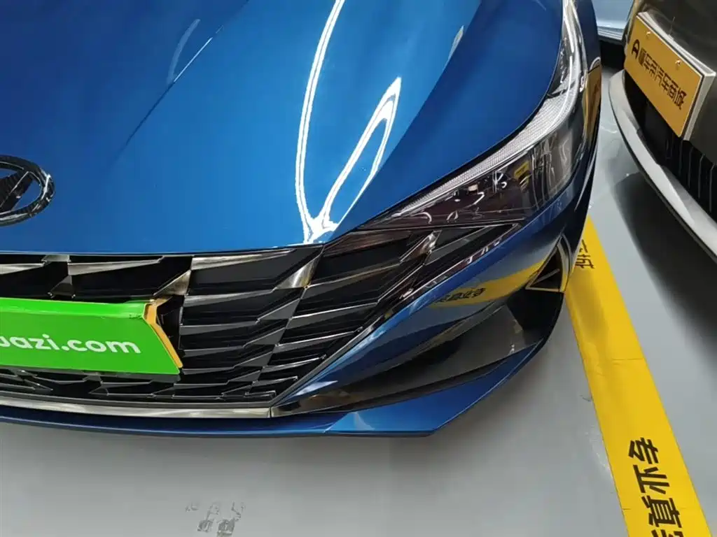 Hyundai Elantra 2022 — фото 24