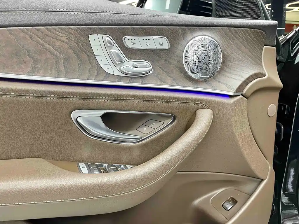 Mercedes-Benz E-Class 2020
