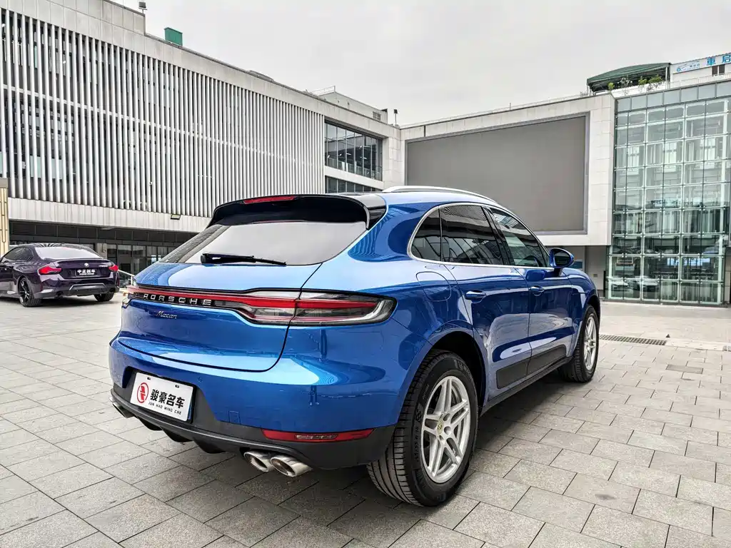 Porsche Macan 2020 — фото 28