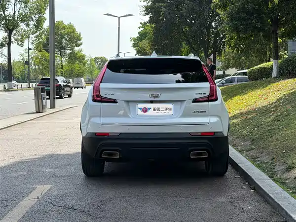 Cadillac XT4 2022