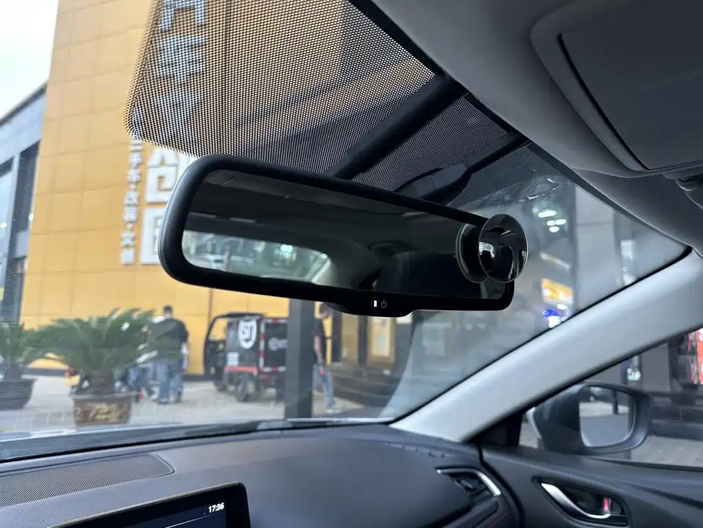 Mazda Atenza 2018 — фото 17