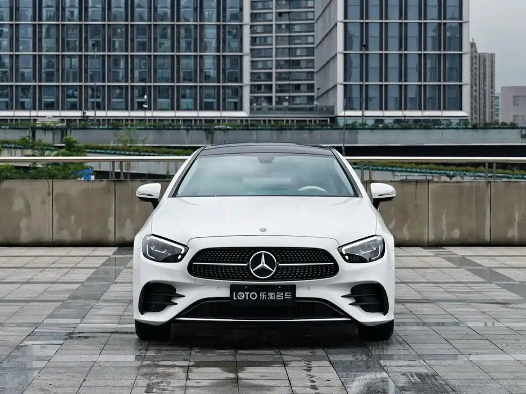 Mercedes-Benz E-Class 2023