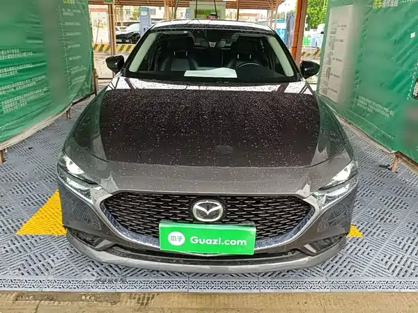 Mazda 3 Axela 2020