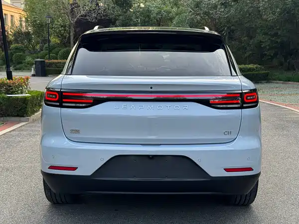 Leapmotor C11 2025