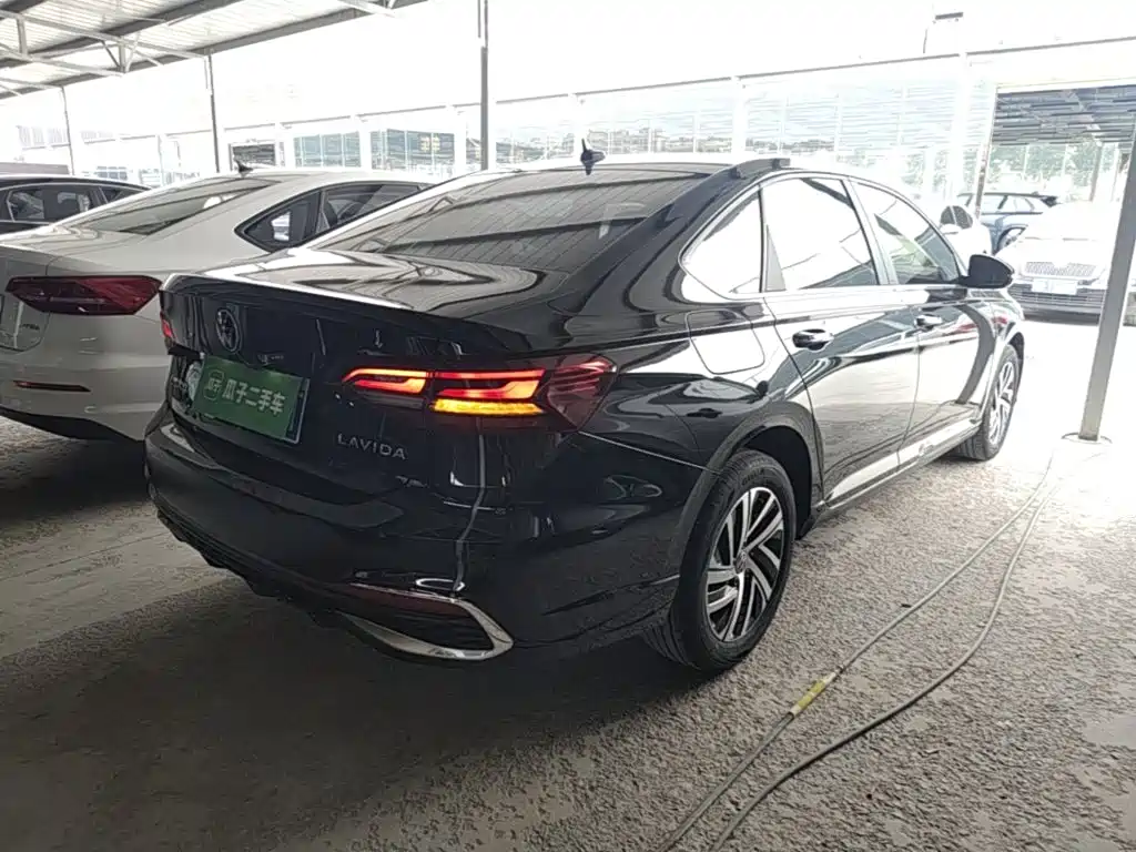 Volkswagen Lavida 2024