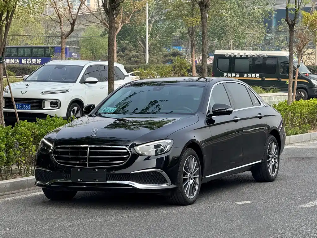 Mercedes-Benz E-Class 2021 — фото 1