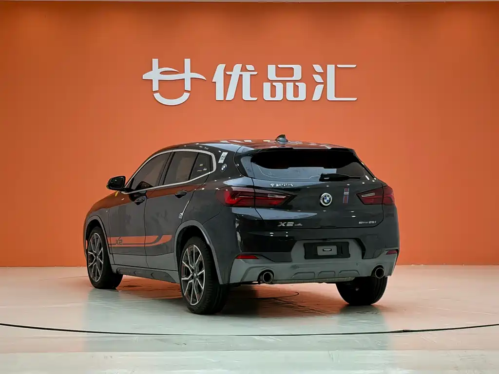 BMW X2 2021