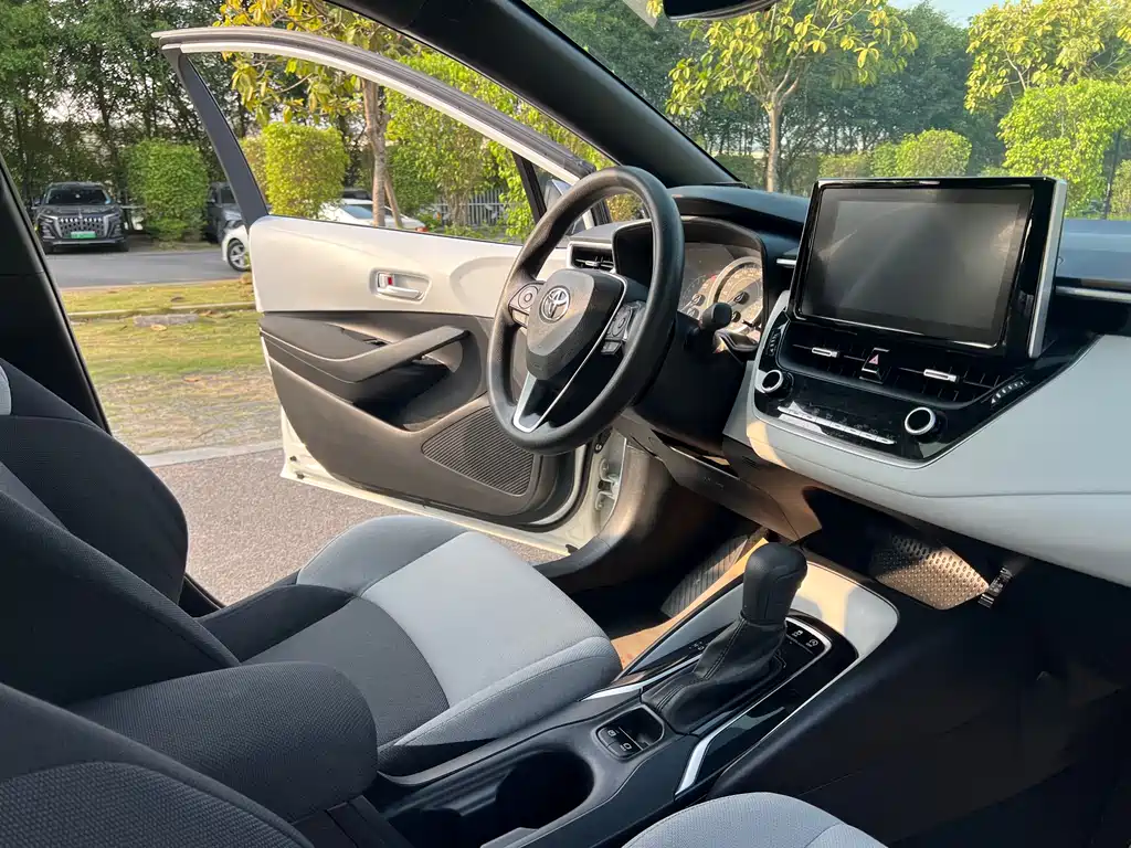 Toyota Levin 2019 — фото 13
