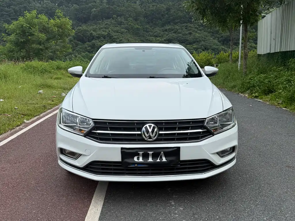 Volkswagen Bora 2016