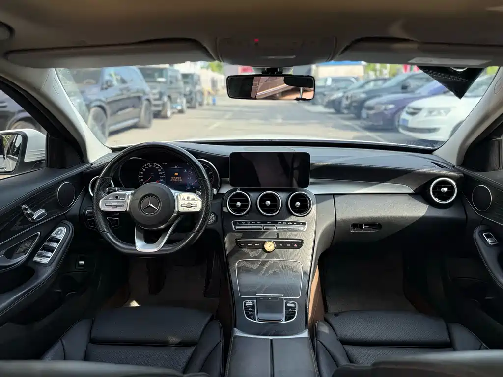 Mercedes-Benz C-Class 2021 — фото 20