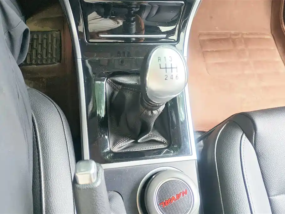 Haval H2 2015 — фото 16