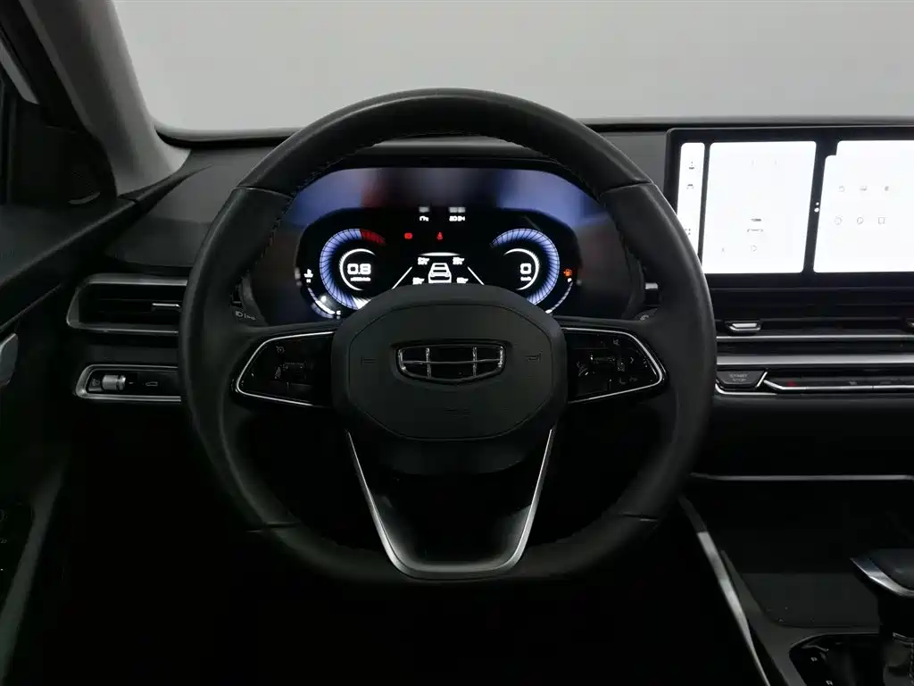Geely Emgrand 2023 — фото 11