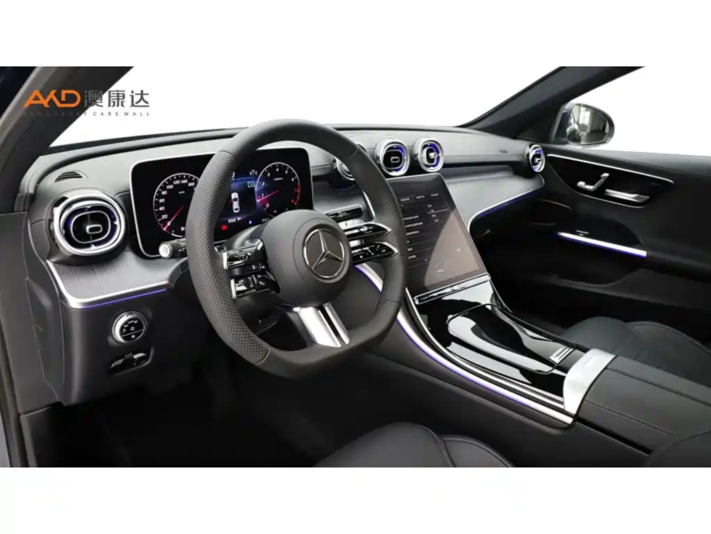 Mercedes-Benz C-Class 2024 — фото 6