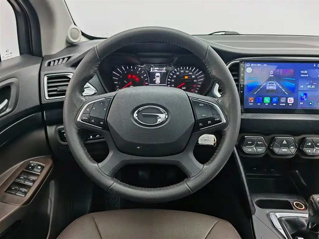 GAC Motor Trumpchi GS4 2016 — фото 11